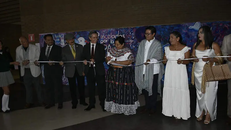 Inauguración del mural 